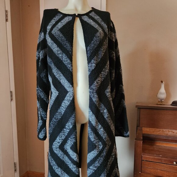 Chicos House Jacket Sweater Long Sleeve Open Front Sz. 1 Knee Length Fast Ship - Picture 1 of 11